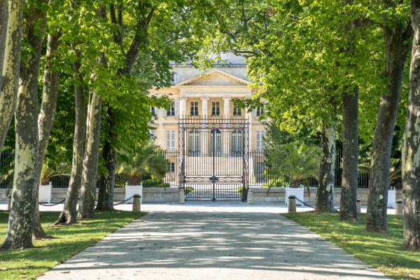 https://www.emargence.fr/wp-content/uploads/2023/06/chateau-1.jpg
