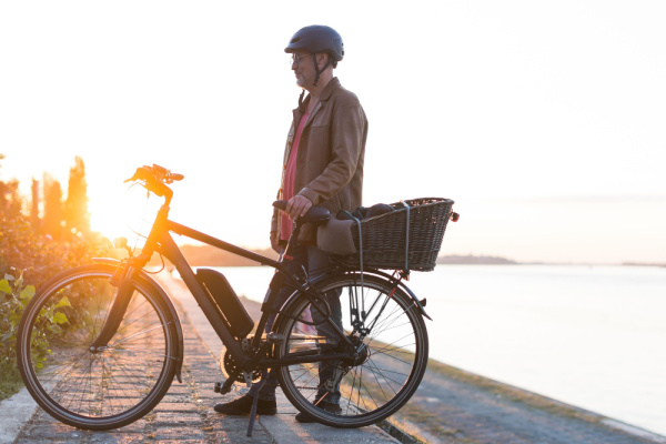 https://www.emargence.fr/wp-content/uploads/2023/10/veloelectrique-2.jpg