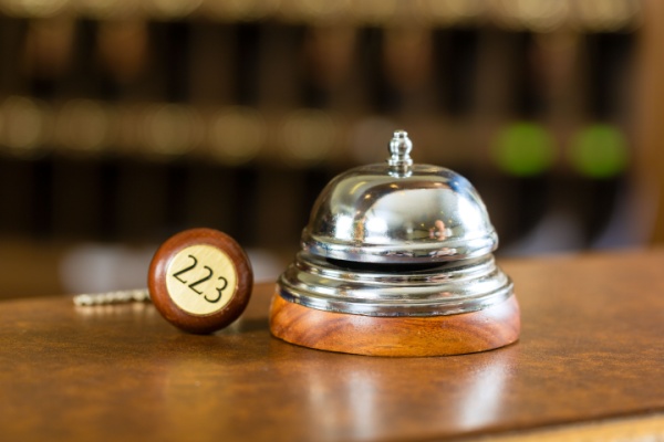 https://www.emargence.fr/wp-content/uploads/2024/05/saisonnierhotel-1.jpg