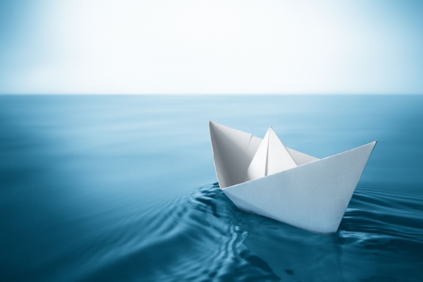 https://www.emargence.fr/wp-content/uploads/2024/06/bateauenpapier.jpg