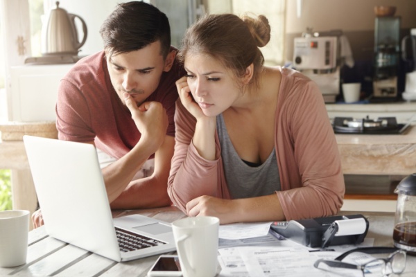 https://www.emargence.fr/wp-content/uploads/2024/09/Shutterstock_rectificationndematerialisee.jpg