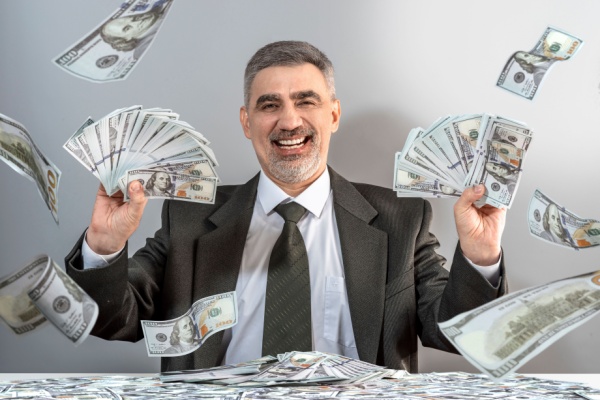 https://www.emargence.fr/wp-content/uploads/2025/01/Shutterstock_remunerationdirigeantimposable-1.jpg