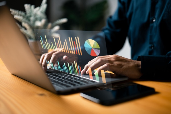https://www.emargence.fr/wp-content/uploads/2025/02/Shutterstock_indexentrepriseegalitepro.jpg