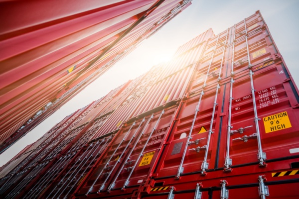 https://www.emargence.fr/wp-content/uploads/2025/03/Shutterstock_commercedegros-1.jpg