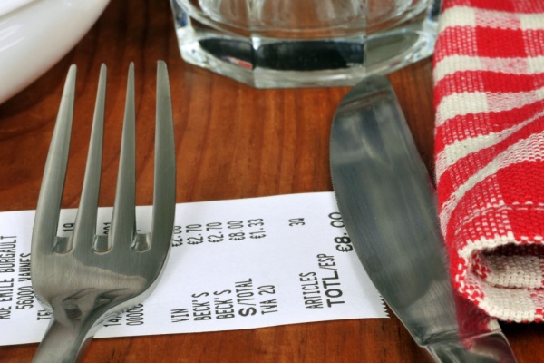 https://www.emargence.fr/wp-content/uploads/2025/03/Shutterstock_exonerationtitresrestaurant-1.jpg