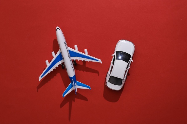 https://www.emargence.fr/wp-content/uploads/2025/09/Shutterstock_precisionstaxetransport.jpg