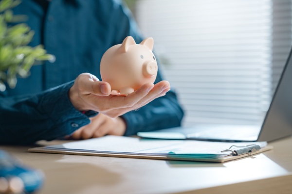 https://www.emargence.fr/wp-content/uploads/2026/01/Shutterstock_garantiefinanciere.jpg