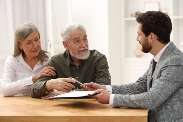 https://www.emargence.fr/wp-content/uploads/2026/01/Shutterstock_notairesprotectionfamille-1.jpg