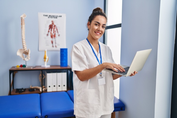https://www.emargence.fr/wp-content/uploads/2026/02/Shutterstock_kinedeontologie.jpg