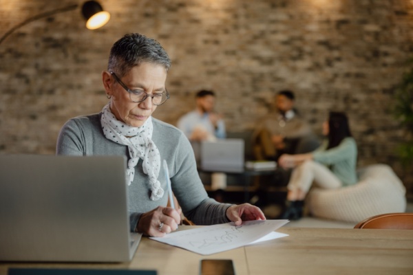 https://www.emargence.fr/wp-content/uploads/2026/02/Shutterstock_tauxactivitC3A9s.jpg
