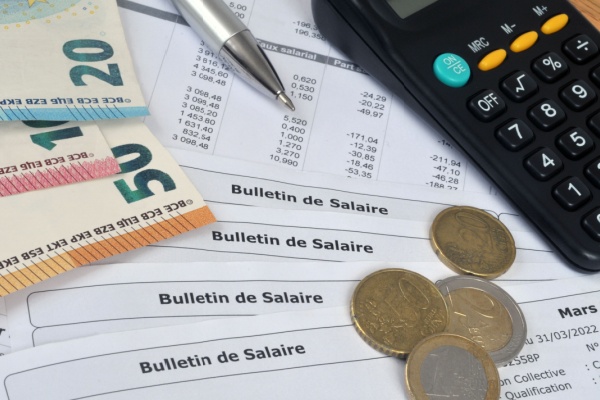 https://www.emargence.fr/wp-content/uploads/2026/03/Shutterstock_Locavantageplafond-1.jpg