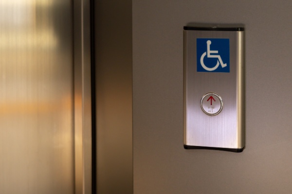 https://www.emargence.fr/wp-content/uploads/2026/03/Shutterstock_accessibilitebatiments.jpg