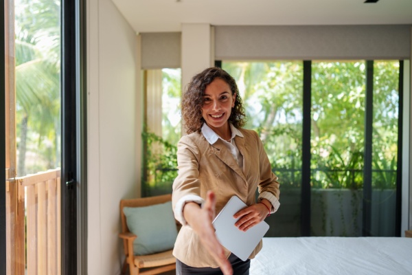 https://www.emargence.fr/wp-content/uploads/2026/03/Shutterstock_agentimmoactivites-2.jpg