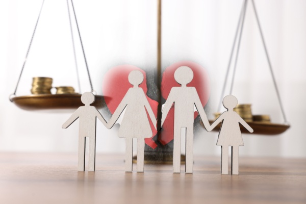 https://www.emargence.fr/wp-content/uploads/2026/04/Shutterstock_deductibilitepensions.jpg