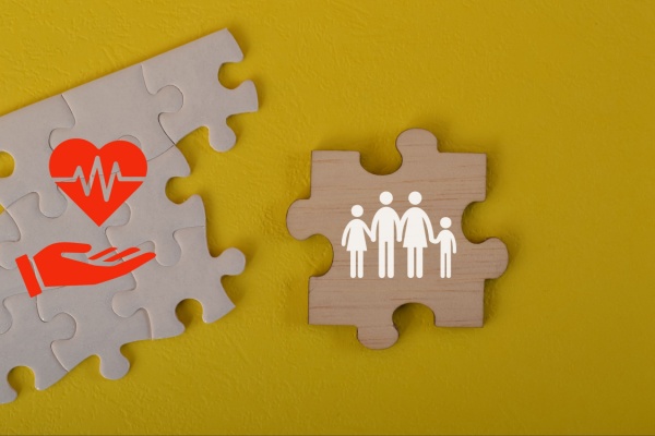 https://www.emargence.fr/wp-content/uploads/2026/04/Shutterstock_invaliditedeces.jpg