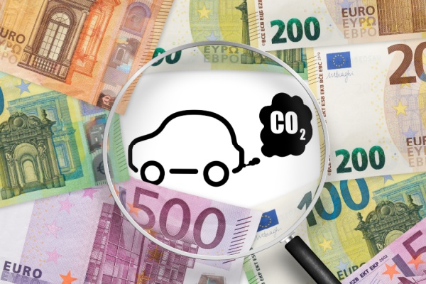 https://www.emargence.fr/wp-content/uploads/2026/04/Shutterstock_tariftaxeemissionscodeux-1.jpg
