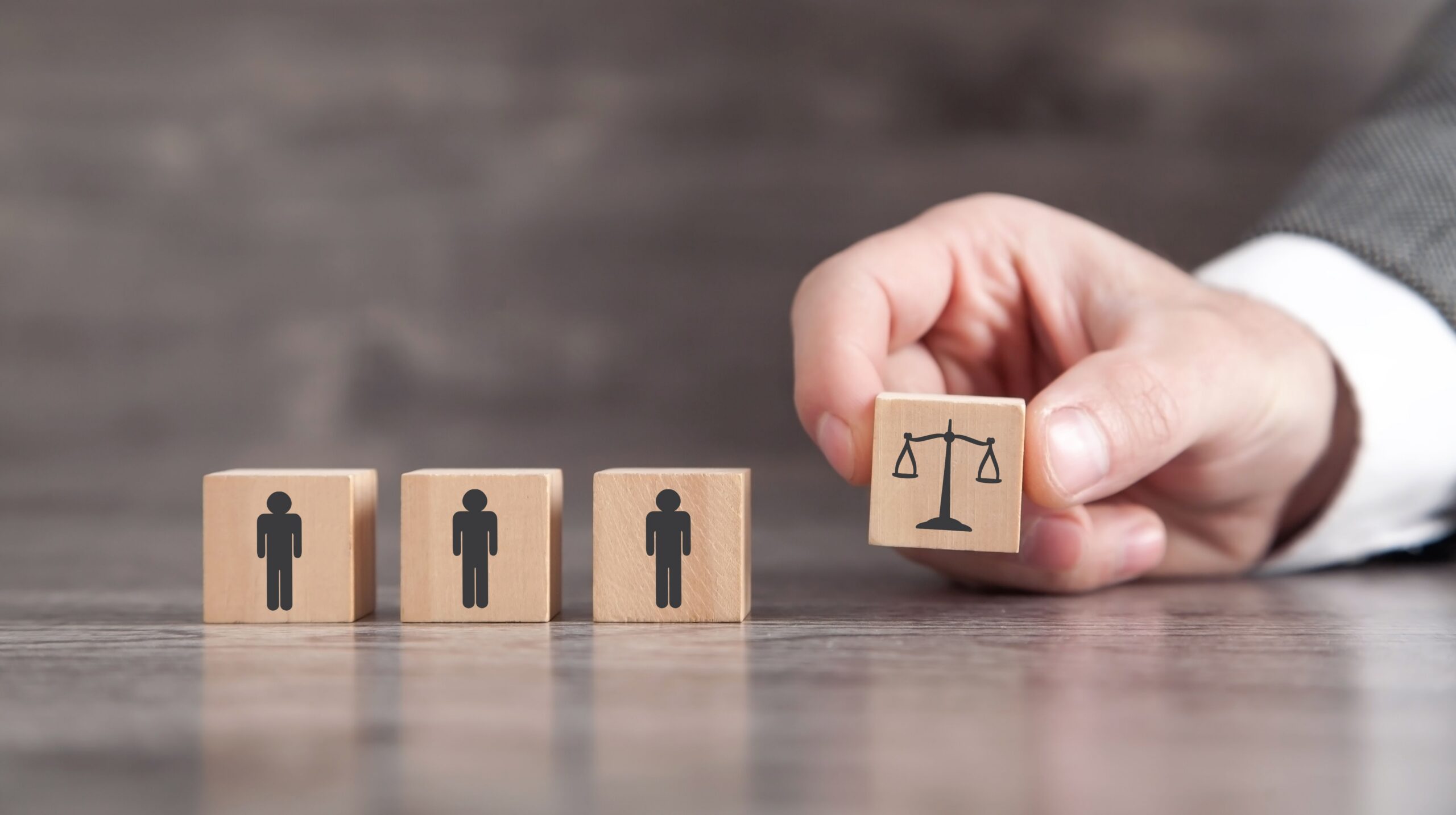 https://www.emargence.fr/wp-content/uploads/2026/05/Shutterstock_antecedentsjudicaire-scaled.jpg