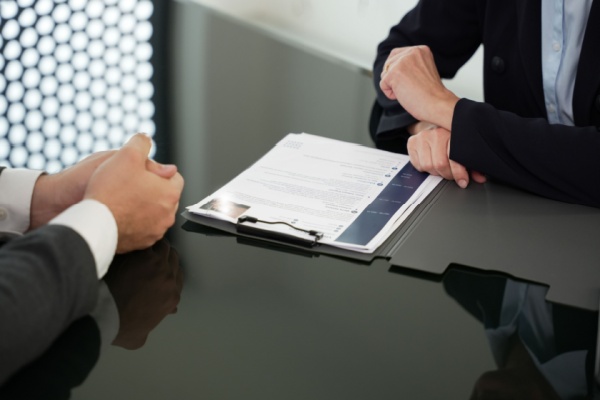 https://www.emargence.fr/wp-content/uploads/2026/06/Shutterstock_difficuliteadministration_0-1.jpg