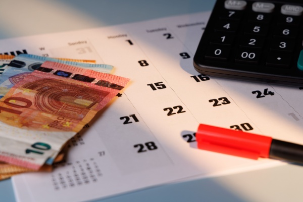https://www.emargence.fr/wp-content/uploads/2026/07/Shutterstock_aidepirogue.jpg