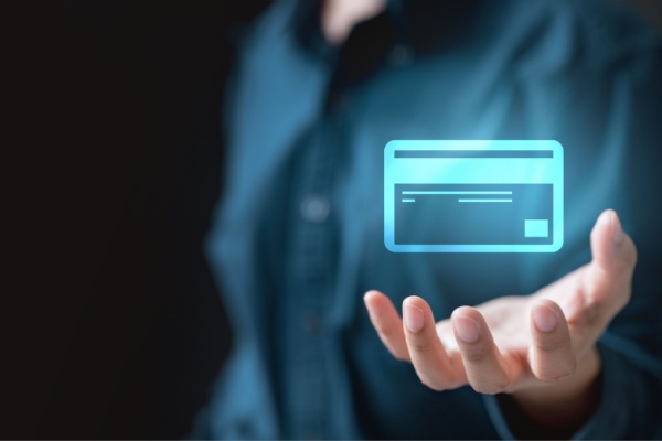 https://www.emargence.fr/wp-content/uploads/2026/07/Shutterstock_commercedetailvente-1.jpg