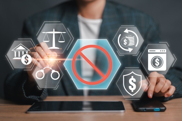 https://www.emargence.fr/wp-content/uploads/2026/07/Shutterstock_detectionfraudesociale.jpg