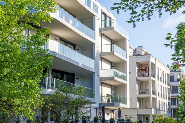 https://www.emargence.fr/wp-content/uploads/2026/07/Shutterstock_logementsintermediaires.jpg