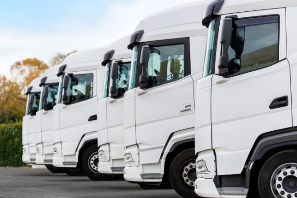 https://www.emargence.fr/wp-content/uploads/2026/07/Shutterstock_transportsroutiertransportsmarchandises-1.jpg