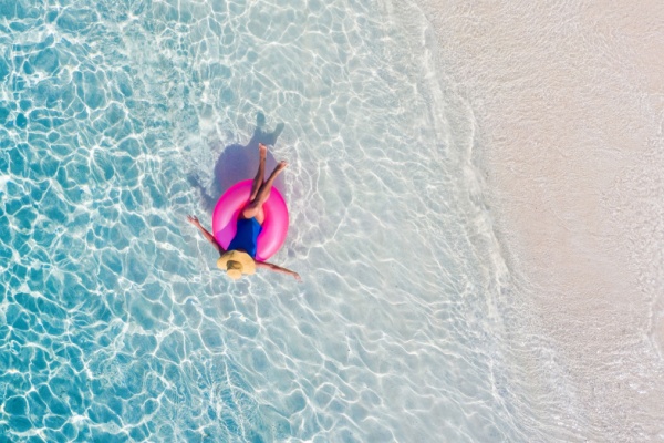 https://www.emargence.fr/wp-content/uploads/2026/07/Shutterstock_vacancesagencesdevoyage-1.jpg