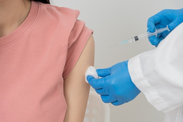 https://www.emargence.fr/wp-content/uploads/2026/09/shutterstock_centredevaccination.jpg