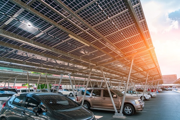https://www.emargence.fr/wp-content/uploads/2026/09/shutterstock_ombragepanneauxsolaires.jpg