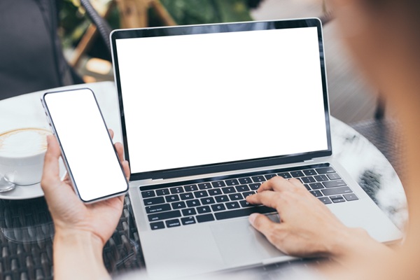 https://www.emargence.fr/wp-content/uploads/2026/09/shutterstock_restitutionmatC3A9riel.jpg