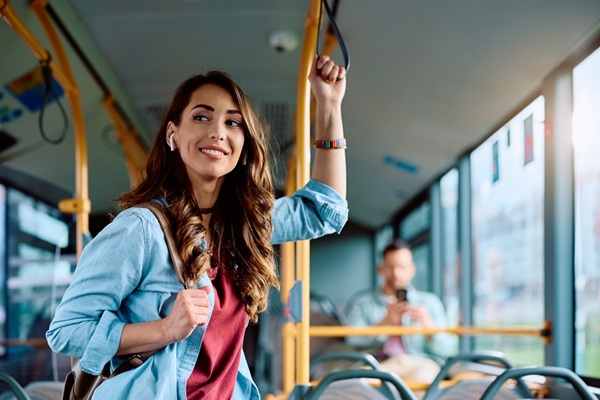 https://www.emargence.fr/wp-content/uploads/2026/09/shutterstock_transportmaieutique.jpg