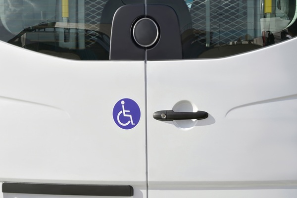 https://www.emargence.fr/wp-content/uploads/2026/09/shutterstock_transportsanitaire.jpg