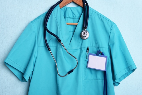 https://www.emargence.fr/wp-content/uploads/2026/10/shutterstock_docteurjuniorindemnite.jpg