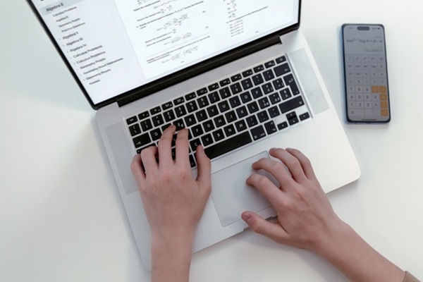 https://www.emargence.fr/wp-content/uploads/2026/10/shutterstock_netentreprise.jpg